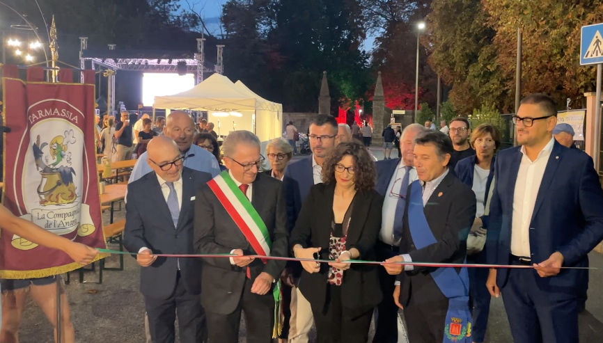 Tarmassia, inaugurata ieri sera la 16^ edizione de la Sagra dell’Anara Pitanara