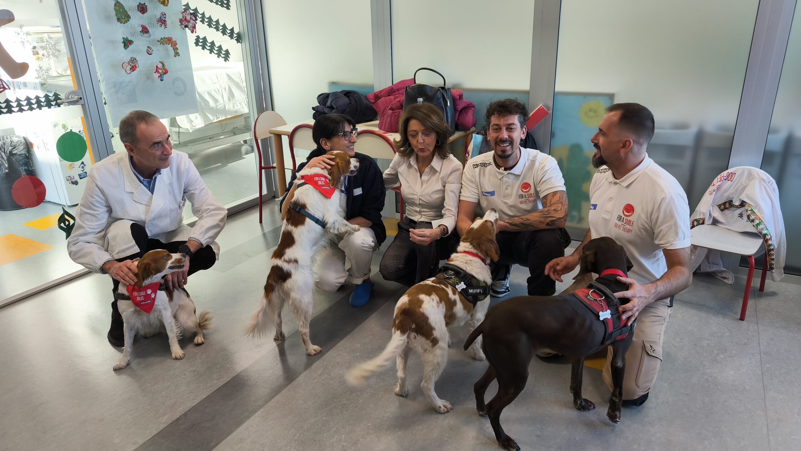 Verona – Pediatrie, Dog therapy con “Basta una zampa”